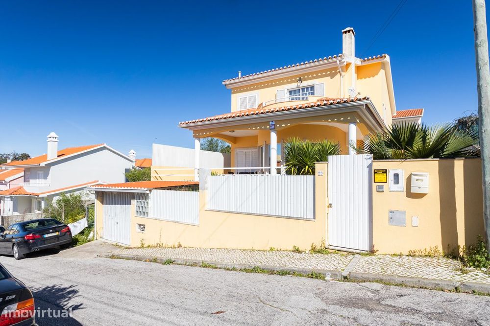 Moradia T4 Isolada na Charneca da Caparica