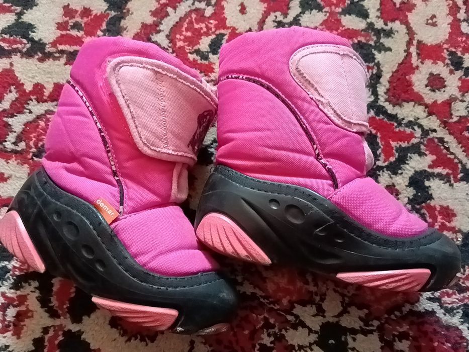 Продам сапожки Демар