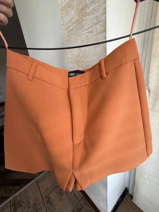 Стильный костюм zara