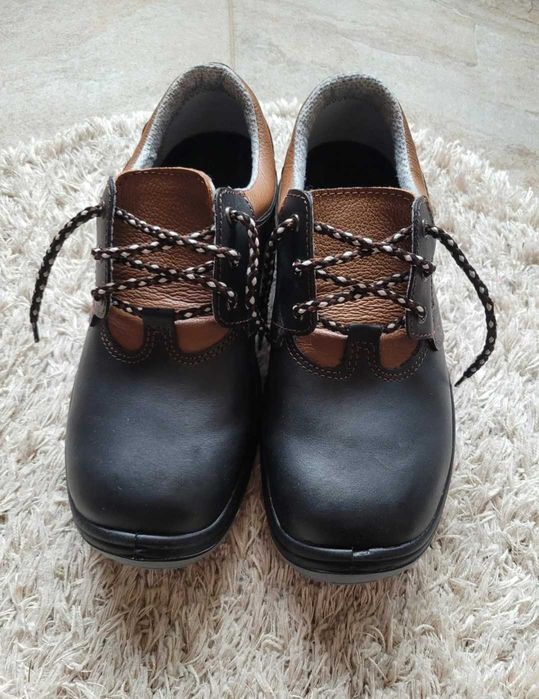 Nowe buty robocze męskie r. 42