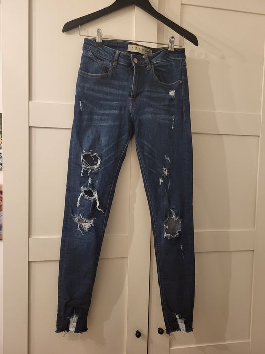 Spodnie 38 primark damskie jeans dzinsy spodnie z dziurami