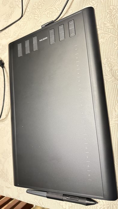 Tablet graficzny HUION H1060P