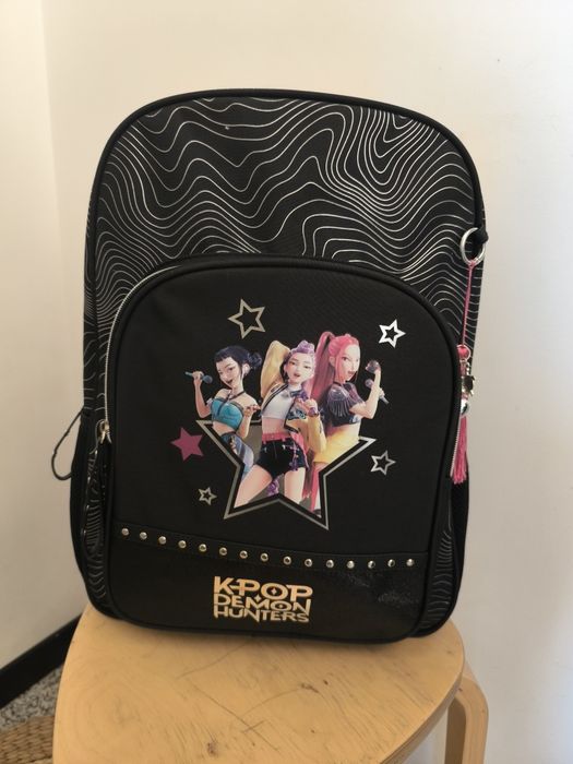 Mochila e Porta Lápis K-Pop Escolar