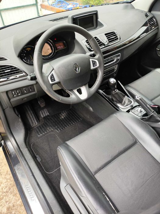 Renault Megane Sport Tourer Bose Edition 1.6DCI 130cv 2012