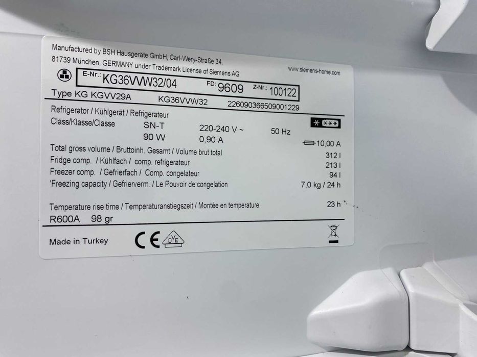 Холодильник з морозильною камерою Siemens  KG36VVW32 Сіменс з Швеції