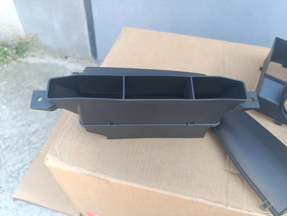 Воздухозаборник воздушного фильтра WV Audi Seat  2008-2017 1K0805971C