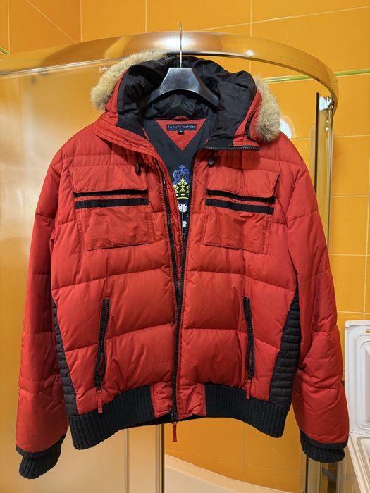 Зимня куртка - пуховик