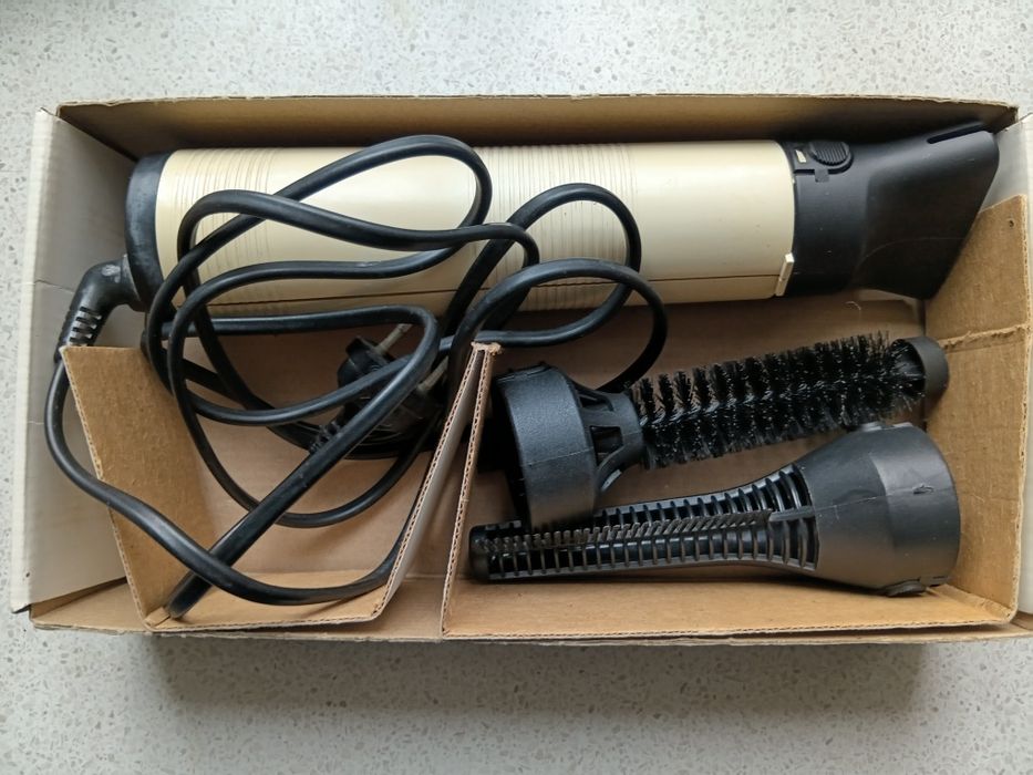 Продаю фен бу в рабочем состоянии