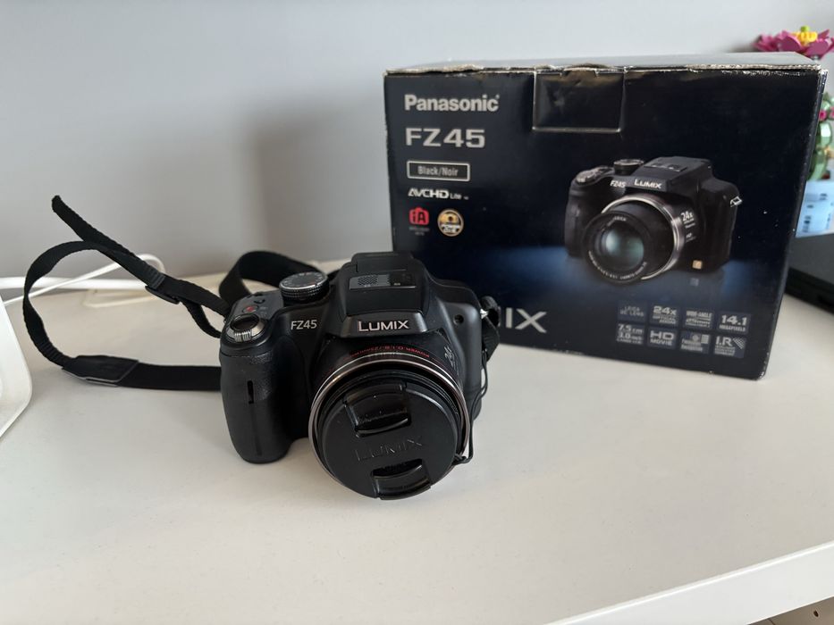 Aparat fotograficzny LUMIX FZ 45