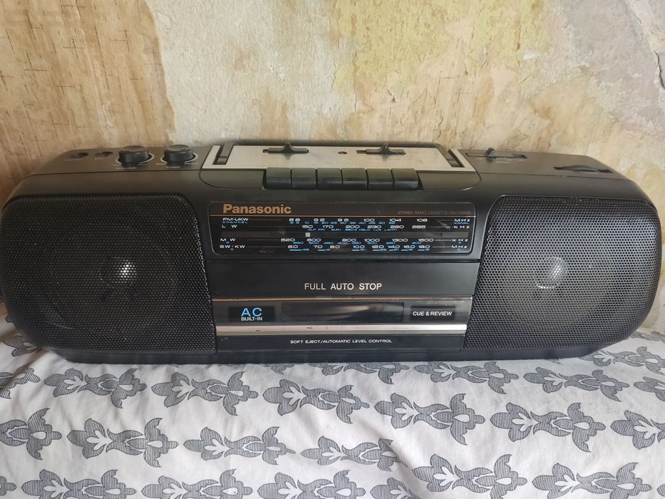Panasonic -RX-FS410,made in Malaysia.