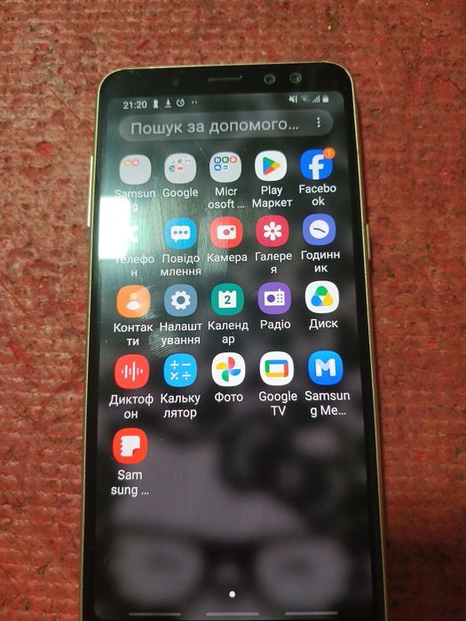 Телефон Samsung A8 андроид