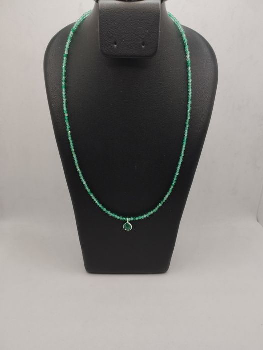 Koraliki z zielonym onyksem, próba 925, długość 41,5-46 cm