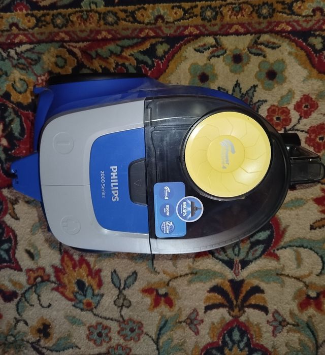Пилосос Philips 850вт