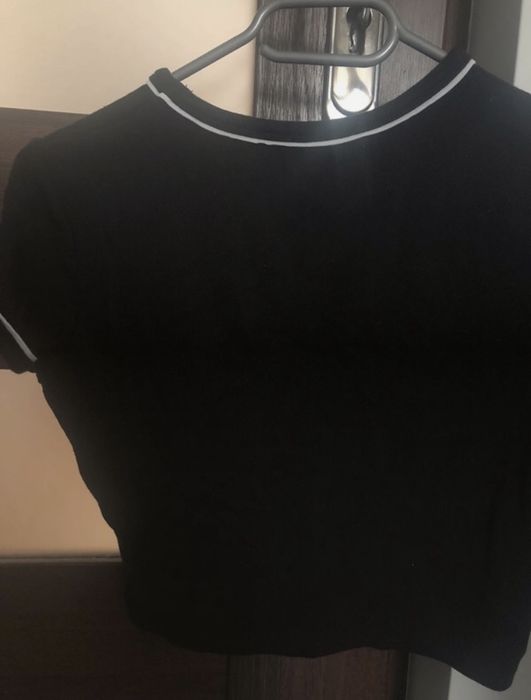 Czarny top bershka