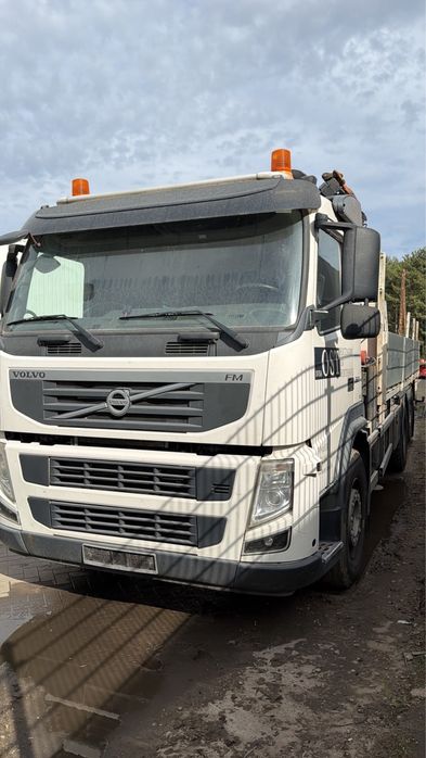 Volvo FM380 Estrado e Grua 16M