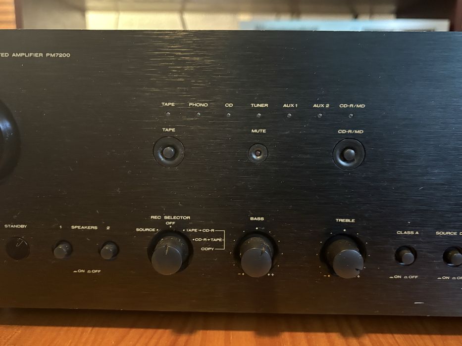 Amplificador Marantz PM7200