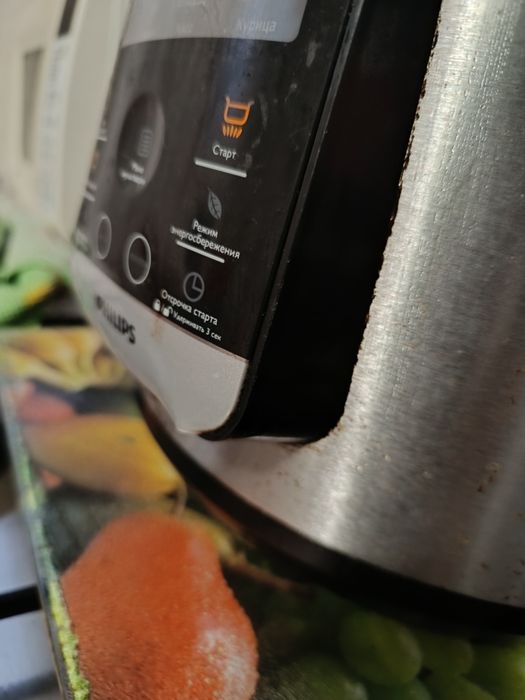 Мультиварка--скороварка Philips HD 2178/03
1000w.
Робоча, в ре