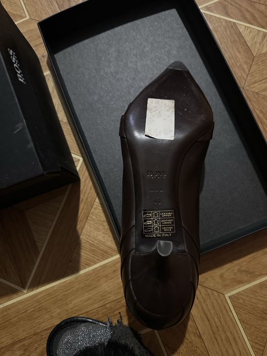Продам туфли HUGO BOSS