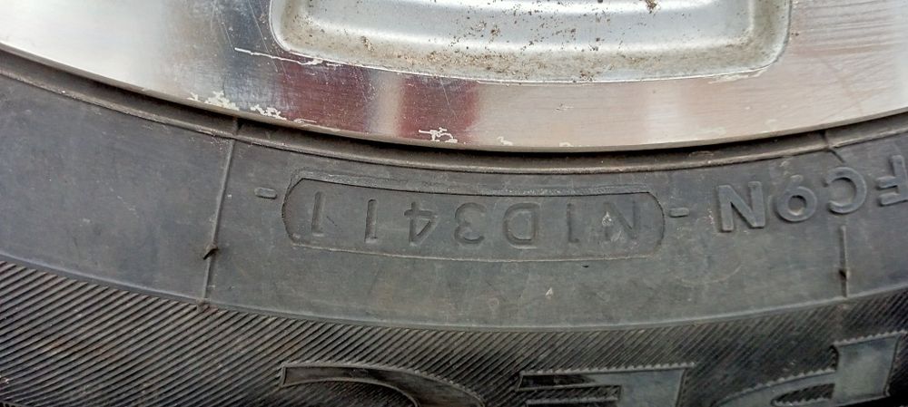 Шини Yokohama 195/65 r15. Літо.