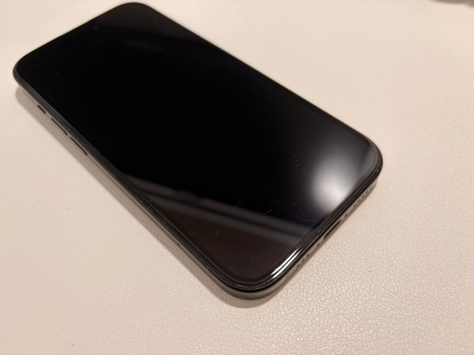 iPhone 15 256GB używany