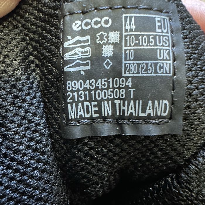 ЕССО. Чоловічі черевики шкіряні. Gore - tex. Оригінал. Нові. Розмір 44.
