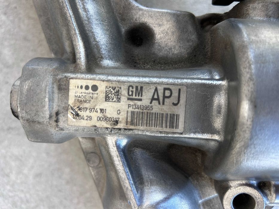 рульова рейка Opel Astra J 2009-2014