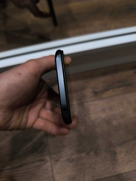Xiaomi 9 телефон смартфон