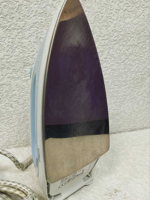 Продам праску Scarlett SC-136S