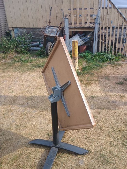 Столи 5 шт складні в заклад, на літню терасу для дачі