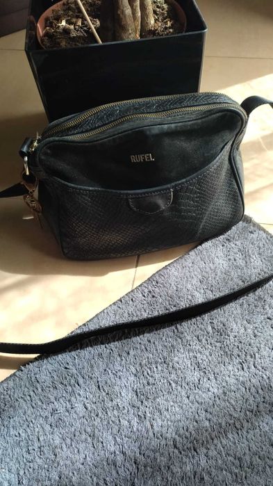 Mala/Carteira de Senhora em pele