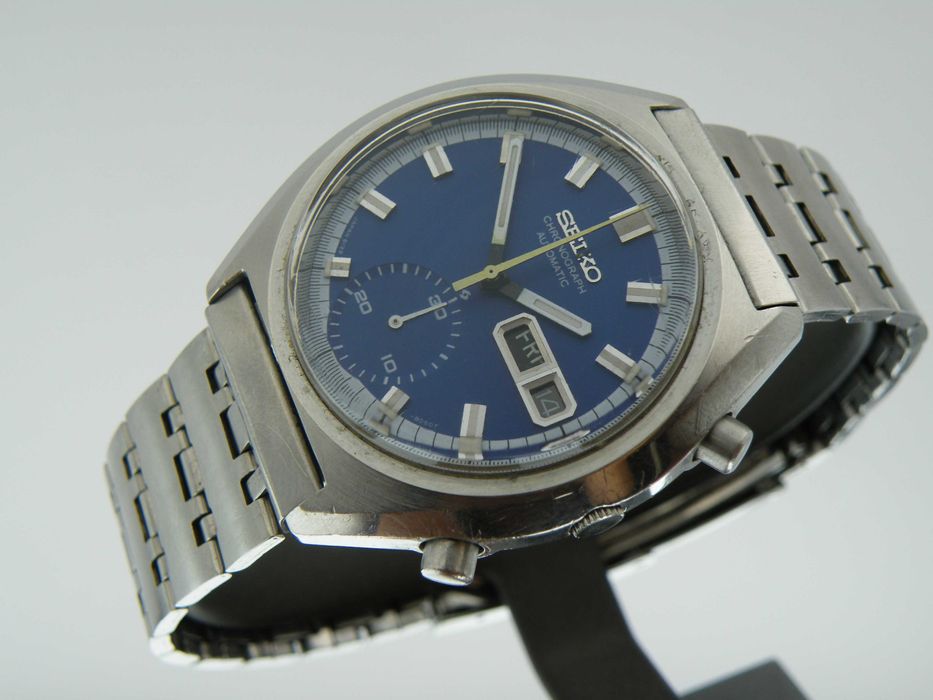 Seiko Chronograph Vintage w Stali z Niebieską Tarczą