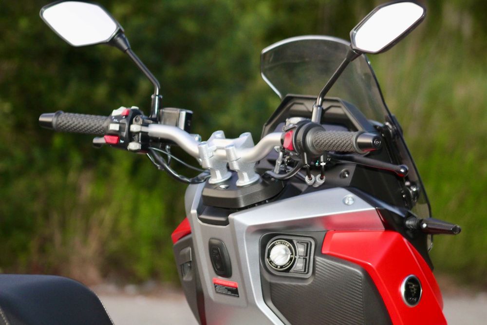Voge SR1 ADV 125 | 2025 | Keyless | GPS | Bluetooth