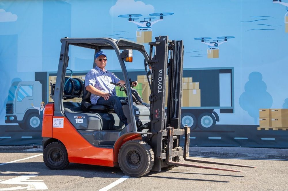 Оренда склада 320м2, рампа, навантажувач 24/7 доступ і охорона