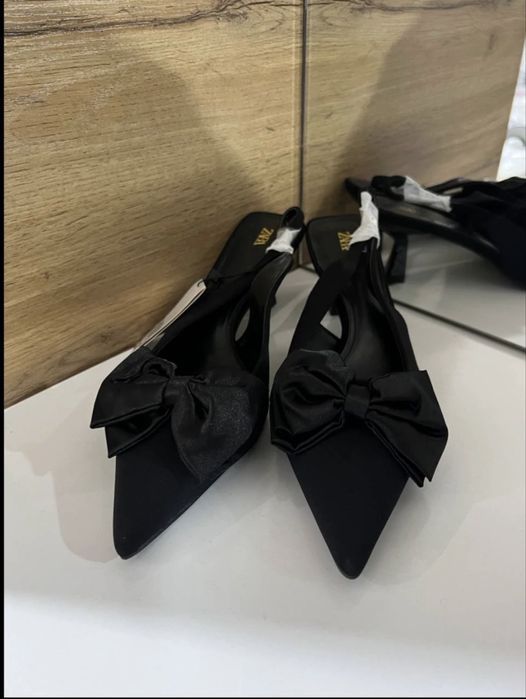 туфлі ZARA нові чорні з бантиком 38 розмір