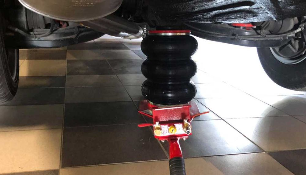 Пневматичний домкрат 3,5 тонни Aim Tools пневматический підкатний