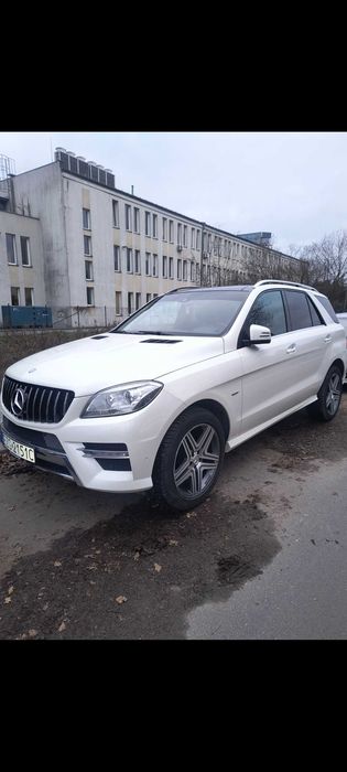 Super zadbany Mercedes pakiet AMG.