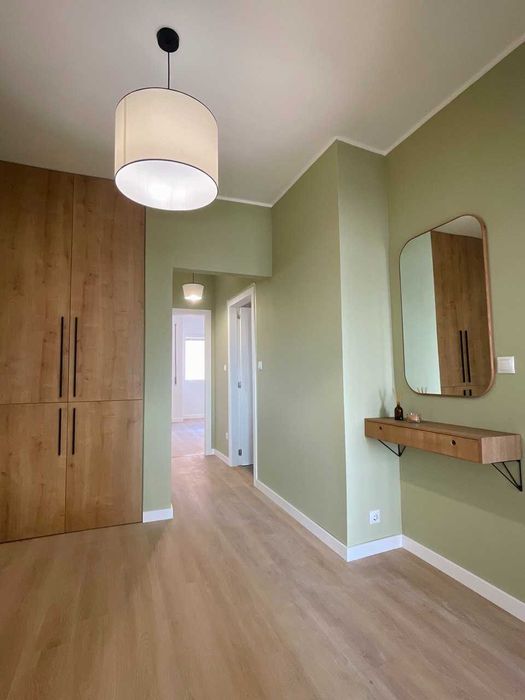 Apartamento luminoso e totalmente renovado, pronto a habitar.