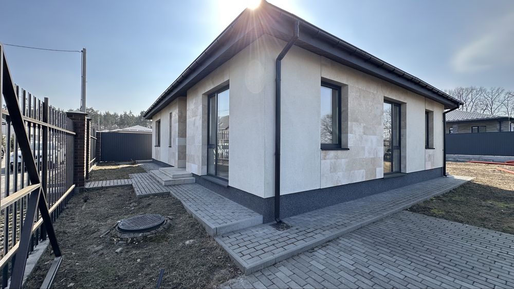 • власник | продам БЕЗ КОМІСІЇ | Сучасний будинок 112 м² у Бучі на 6 сотках, якісне будівництво, тепла підлога, 16 кВт, під чистове оздоблення | БУЧА