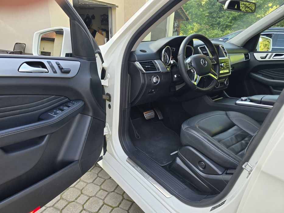 Mercedes ML 350 CDI Pakiet AMG   VAT 23%