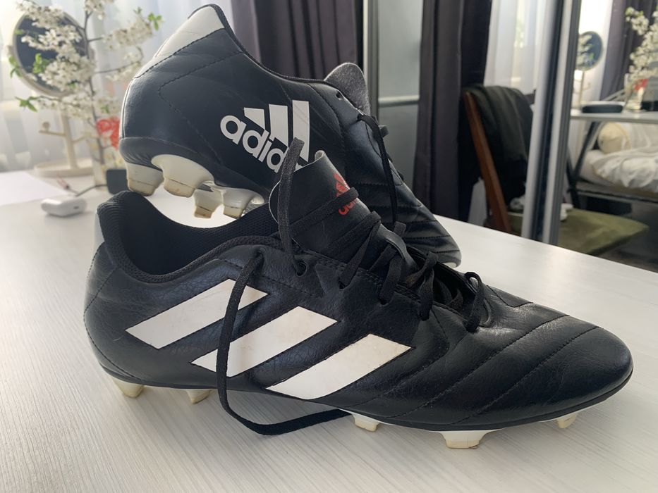 Оригінальні Копочки футбольні adidas  goletto