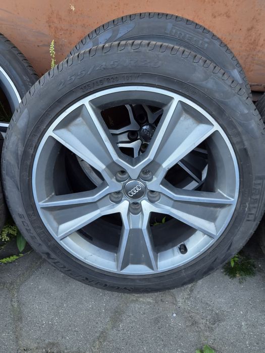 Oryginalne Koła Audi Q5 SQ5 S-line 80A 255/45R20 Pirelli lato