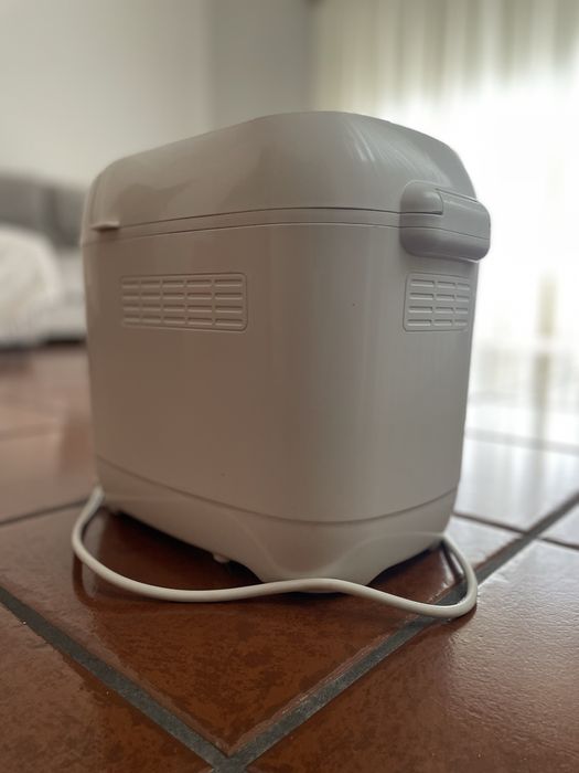 Maquina de fazer pão Proline MP1000