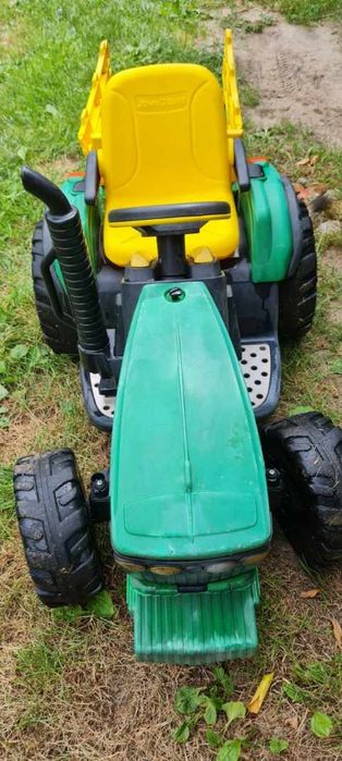 Traktorek dla dziecka 3 plus akumulatorowy marki John Deere