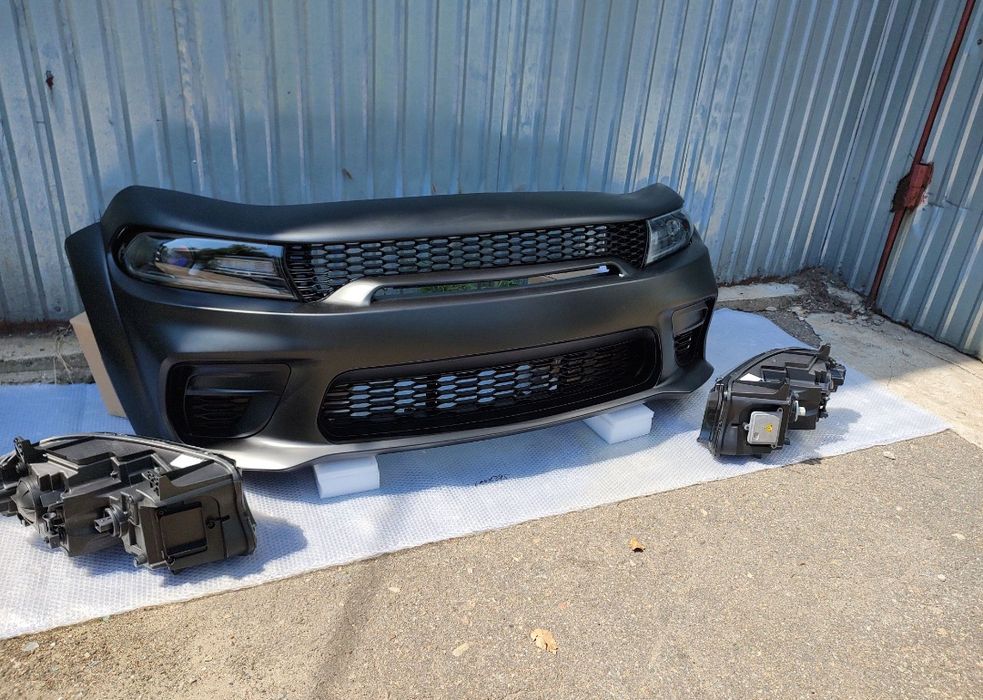 Charger 21  Бампер в сборе SRT