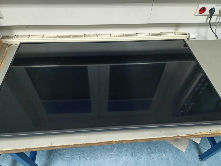 Profesjonalny monitor 55 cali