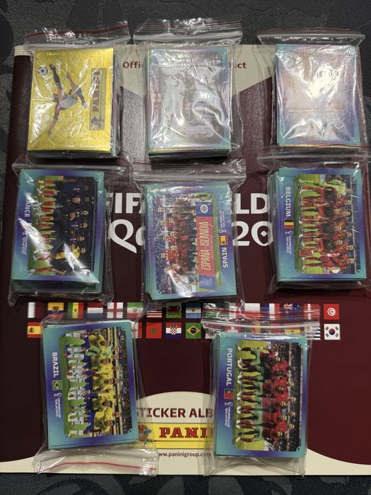 Caderneta mundial 2022 cromos por colar