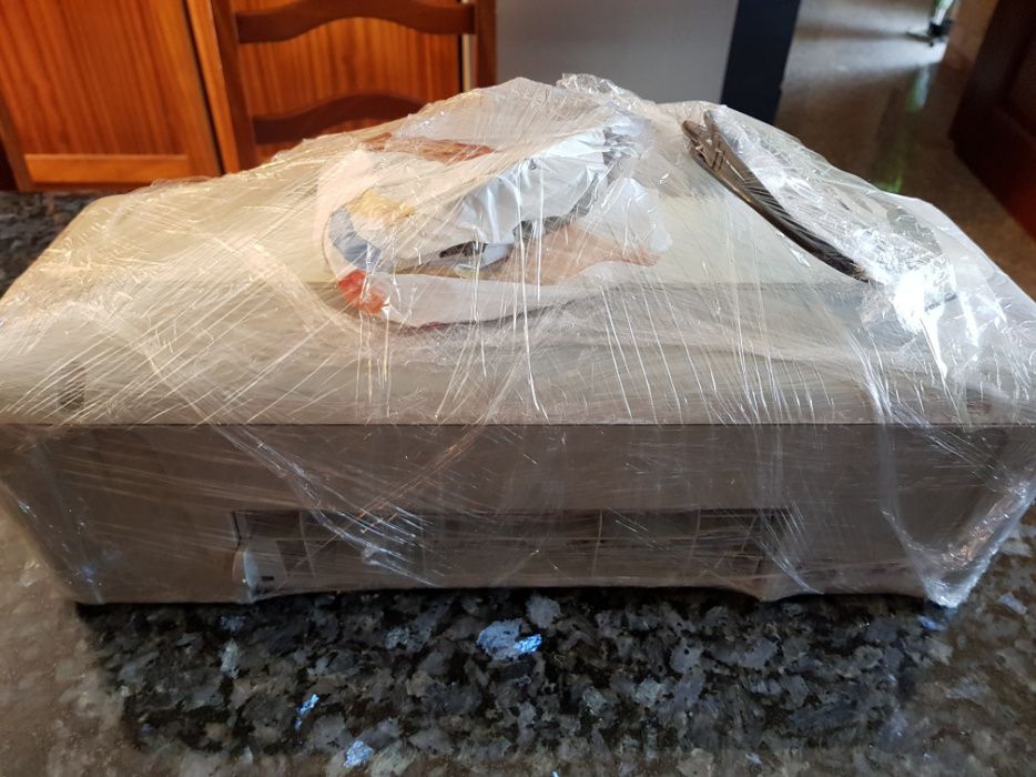 Vendo impressora Hp Deskjet D2560