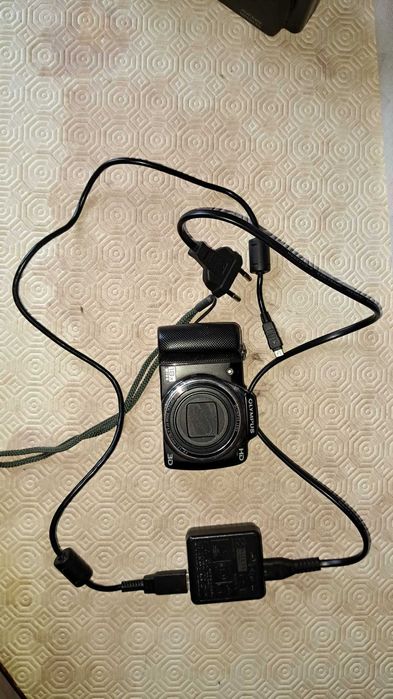 Máquina fotográfica Olympus SZ10