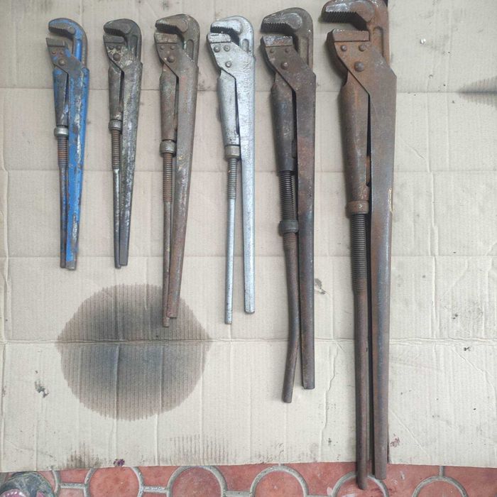 Газовий ключ КТР  2 3 5 трубний, шведський, важільний розвідний з СССР