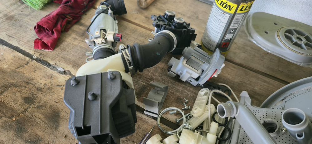 Peças máquina de lavar Beko  DFN 6838 X